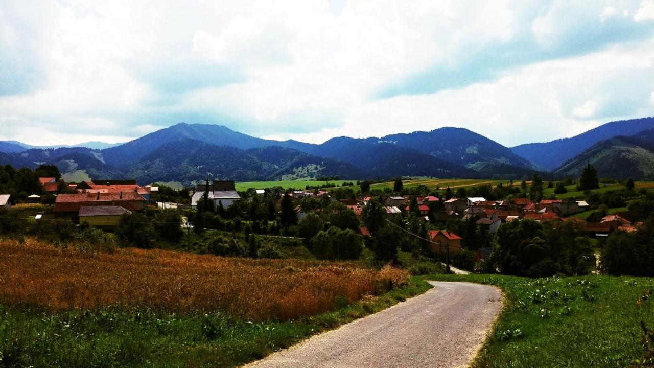 Penzion Mlynarov Dvor Dubrava Exterior photo